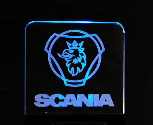 Acrylglas Scania + Beleuchtung No.01