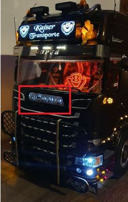 Scania Schrift beleuchtet fr Grill mit LED + Aufkleber 1:14