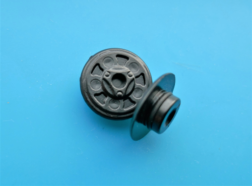 Alu Nabendeckel Front 1:14