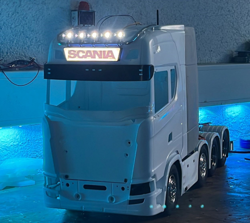 Scania 770 S Leuchtschild 1:14