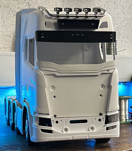 Scania 770 S Leuchtschild 1:14