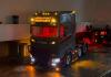 Scania 770 S Dachscheinwerfer oben weiss + orange beleuchtet 1:14